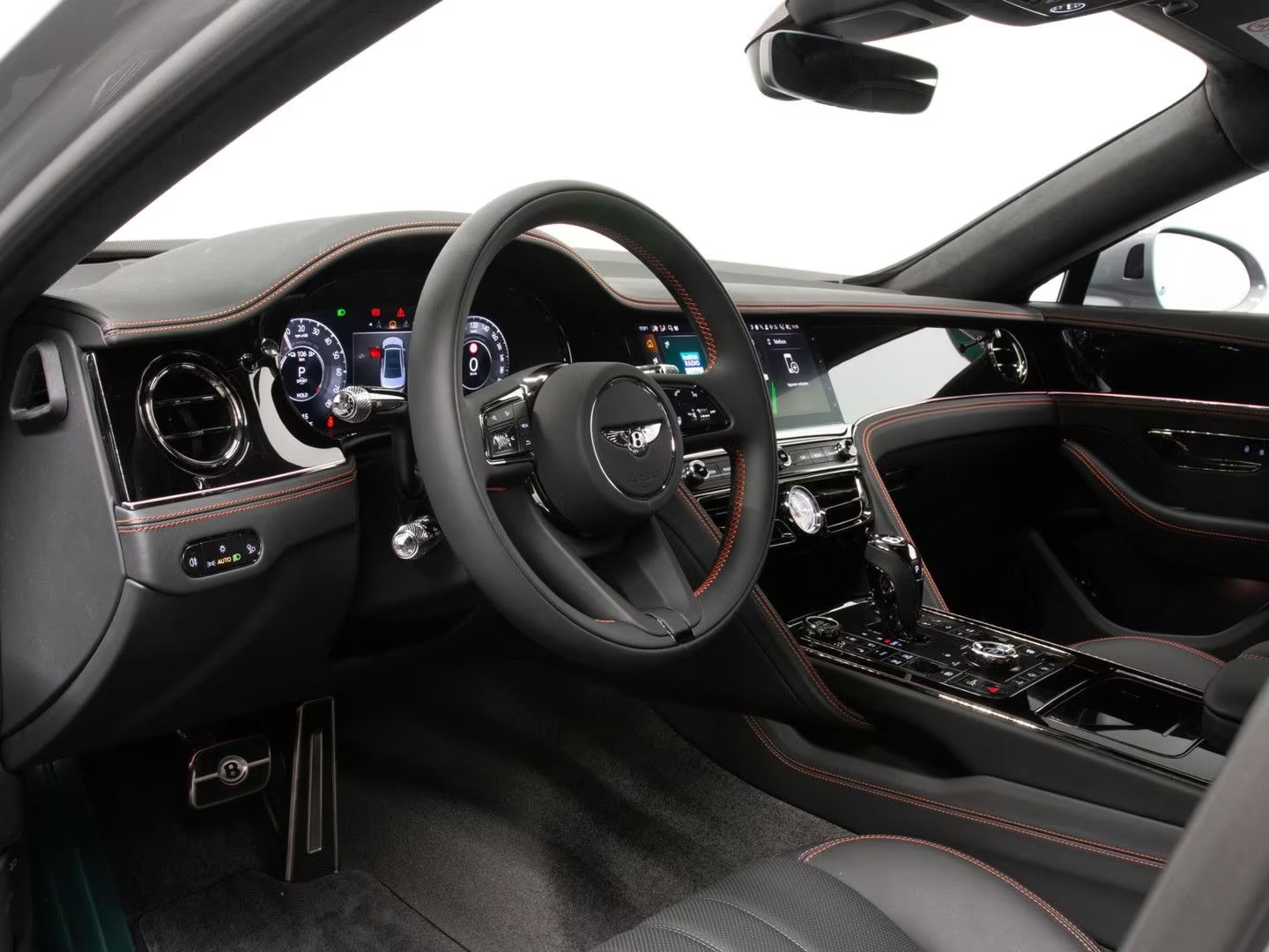 Posto de condução com volante Bentley