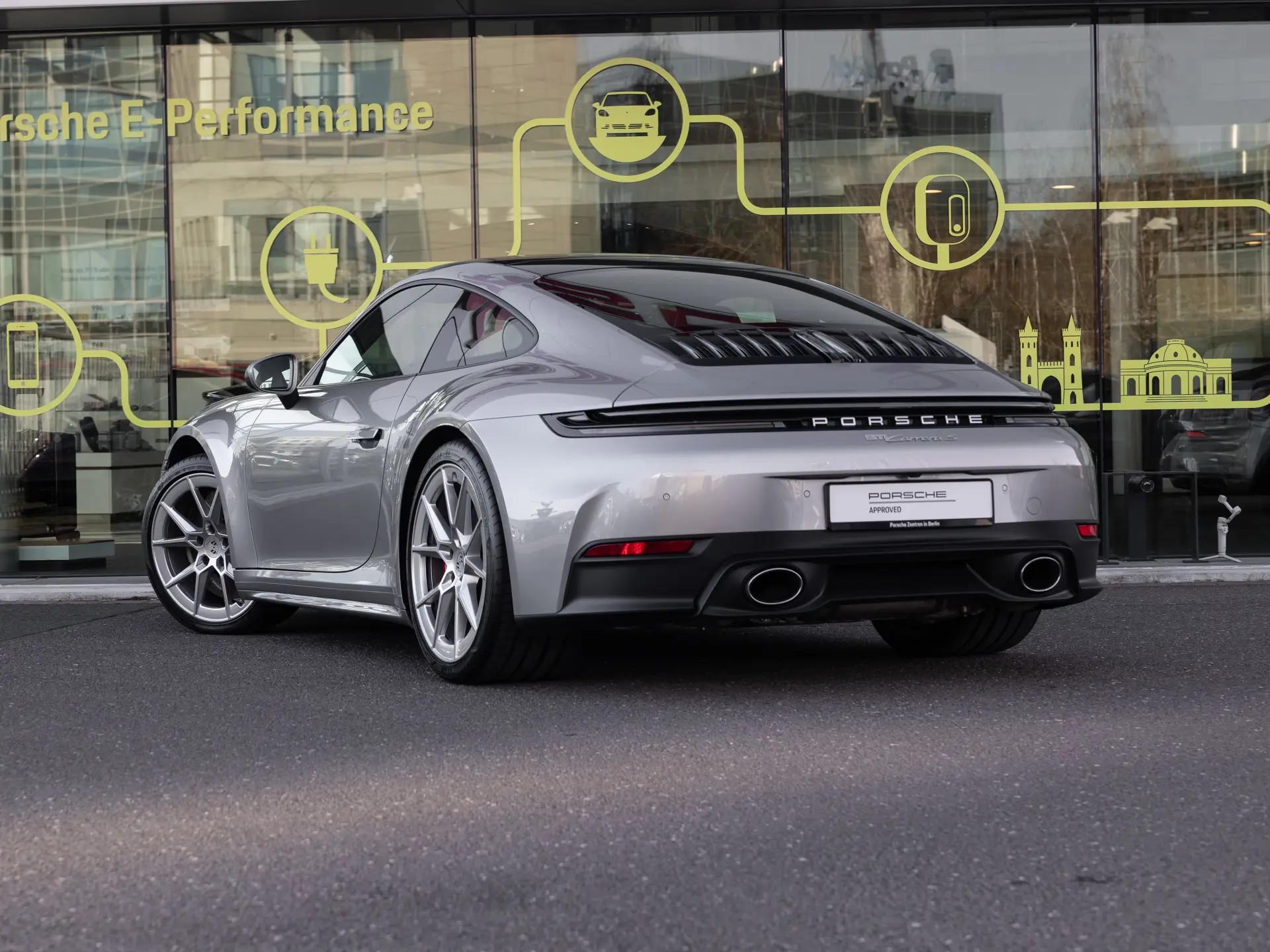 Traseira 3/4 no dealer